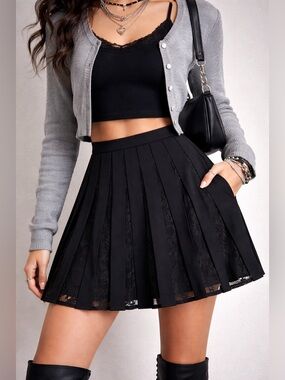 Marciano Guess Black Pleated Lace Panel Skirt Size L Y2K preppy grunge whimsy